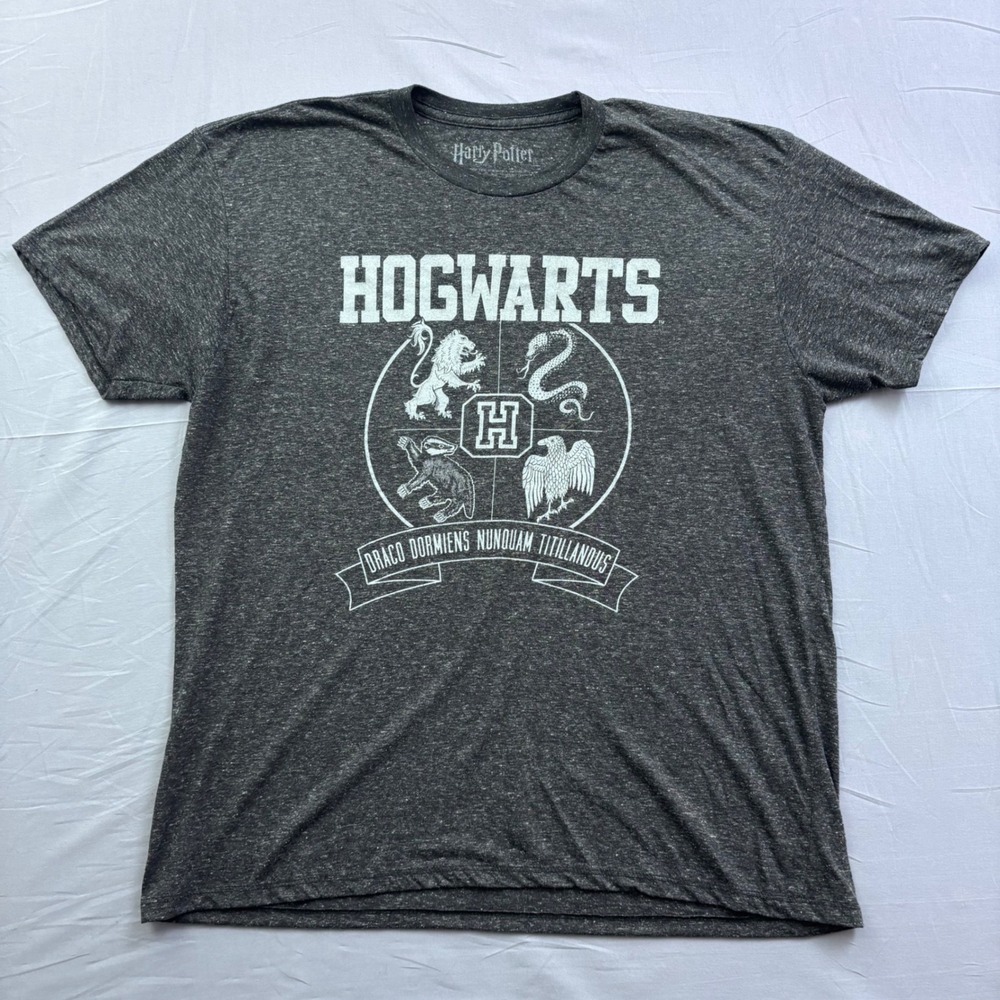 Harry Potter Hogwarts Crest Graphic Tee Charcoal Grey Linen Blend Shirt XL